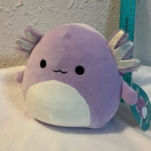 SQUISHMALLOWS ✨ Monica the Purple Axolotl 7”